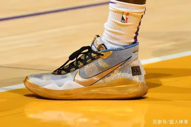 曼晚用FM模拟曼城冬窗操作：引进博尼法斯