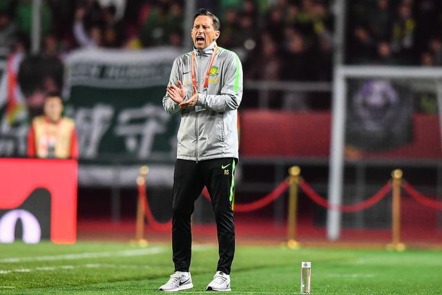 郭艾伦复出13+8辽宁7连胜 浙江大胜北京37分